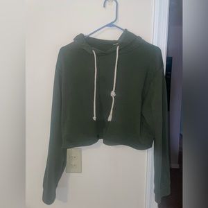 Cropped army green hoodie